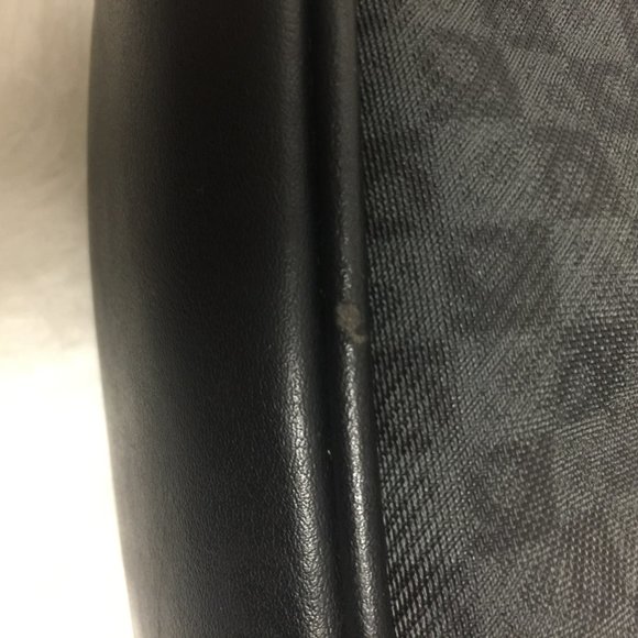 🌺Liz Claiborne Multi Compartment Black/Gray Purse - Picture 12 of 13